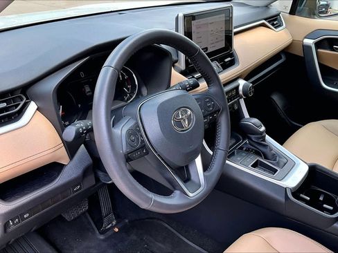 Used 2024 Toyota RAV4 XLE Premium image 18