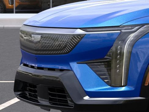 New 2027 Cadillac Optiq Luxury AWD/4WD image 13