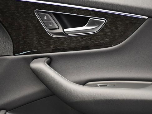 New 2026 Audi Q7 2.0T Premium image 46