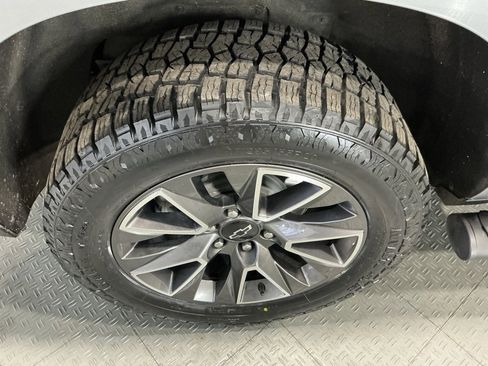 Used 2024 Chevrolet Suburban Z71 w/ Max Trailering Package image 61