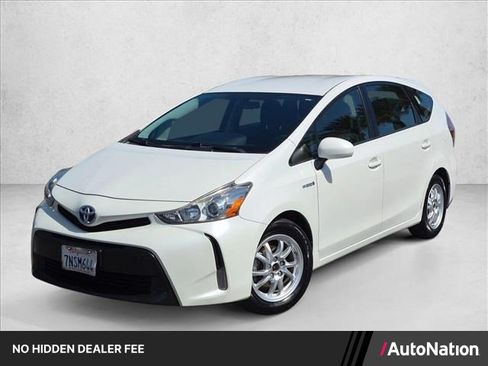 Used 2015 Toyota Prius V Three FWD image 1