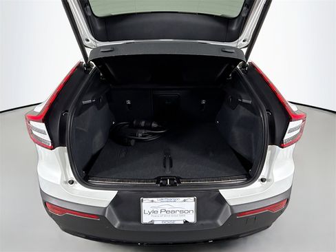 Used 2023 Volvo C40 P8 Recharge Plus image 25