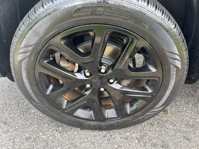 Used 2016 Jeep Renegade Latitude AWD/4WD image 30