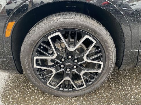 Used 2023 Chevrolet Blazer RS w/ Enhanced Convenience Package AWD/4WD image 17