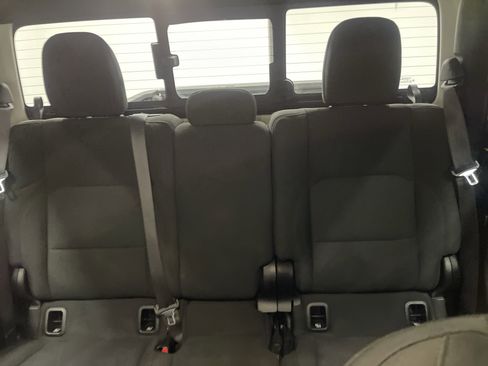 Used 2020 Jeep Gladiator Sport w/ Quick Order Package 24S image 11