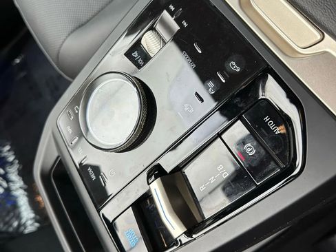 Used 2025 BMW iX xDrive50 w/ Premium Package image 34