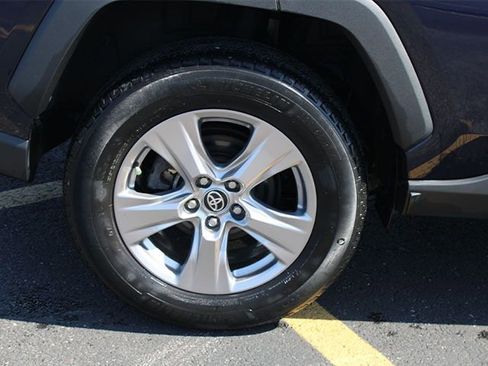 Certified 2023 Toyota RAV4 XLE w/ Convenience Package image 8