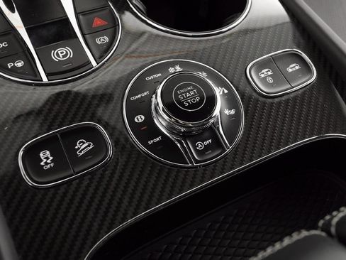 Used 2021 Bentley Bentayga Speed image 22