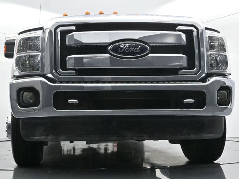 Used 2012 Ford F350 Lariat w/ Lariat Ultimate Pkg AWD/4WD image 44