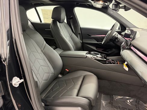New 2027 BMW 530i w/ M Sport Package RWD image 28