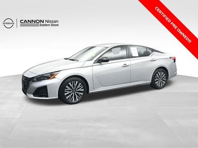 Used 2024 Nissan Altima 2.5 SV