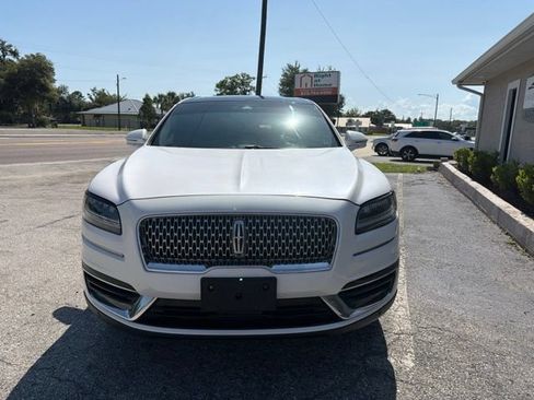 Used 2019 Lincoln Nautilus Reserve AWD/4WD image 2