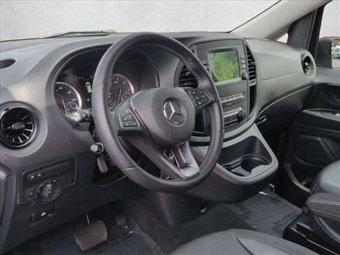 Used 2023 Mercedes-Benz Metris Passenger image 10