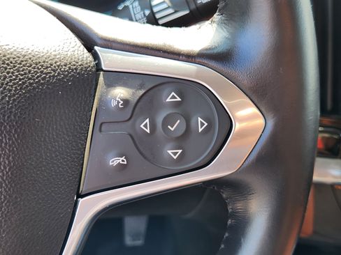 Used 2019 Chevrolet Traverse High Country AWD/4WD image 27
