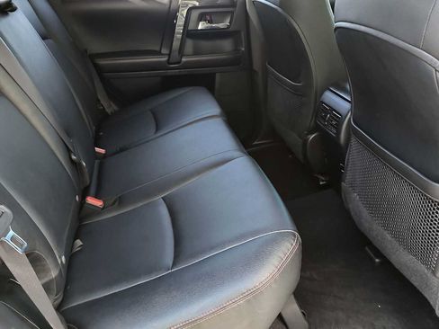 Used 2016 Toyota 4Runner Trail Premium AWD/4WD image 17