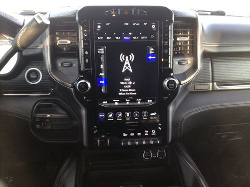 Used 2020 RAM 3500 Limited AWD/4WD image 14