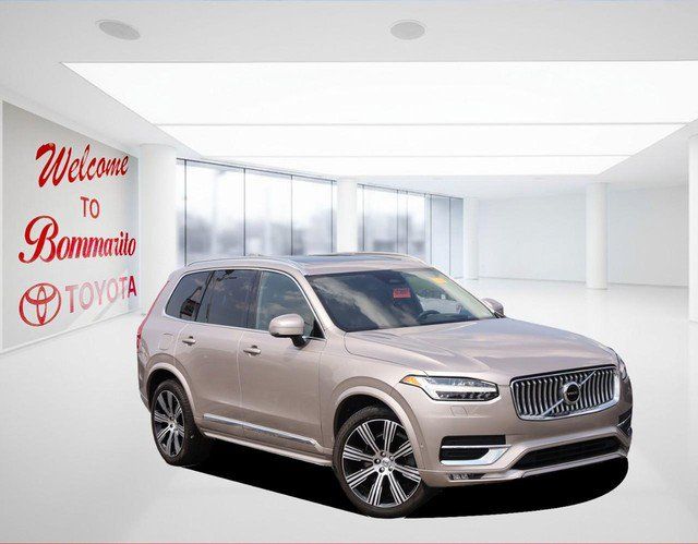 Used 2023 Volvo XC90 B6 Ultimate w/ Protection Package Premier AWD/4WD image 2