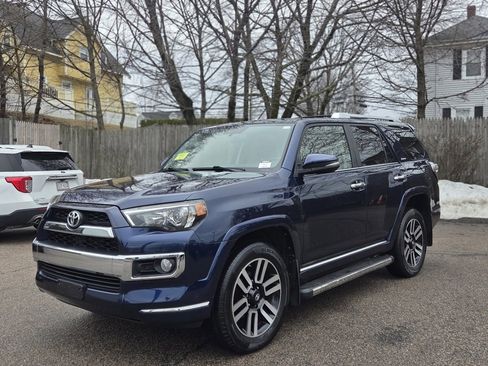 Used 2018 Toyota 4Runner Limited image 2