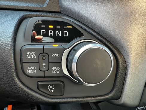 Used 2026 RAM 1500 Big Horn AWD/4WD image 30