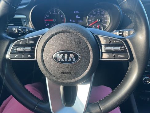 Used 2019 Kia Optima S FWD image 10