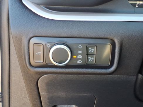 Certified 2023 Ford Explorer XLT image 18