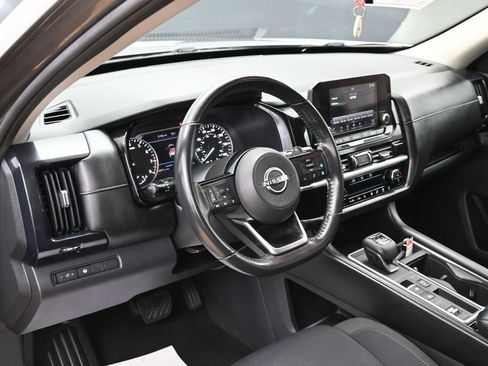 Used 2022 Nissan Pathfinder SV FWD image 22