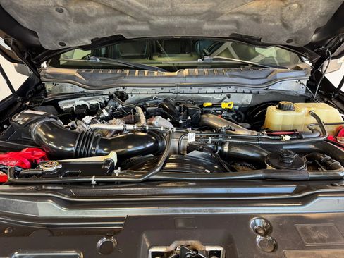 Used 2019 Ford F250 Lariat AWD/4WD image 37