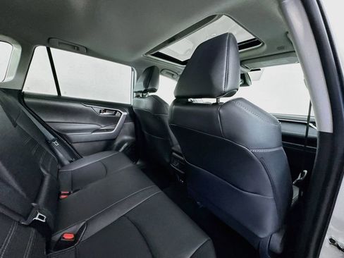 Used 2025 Toyota RAV4 XLE Premium AWD/4WD image 34