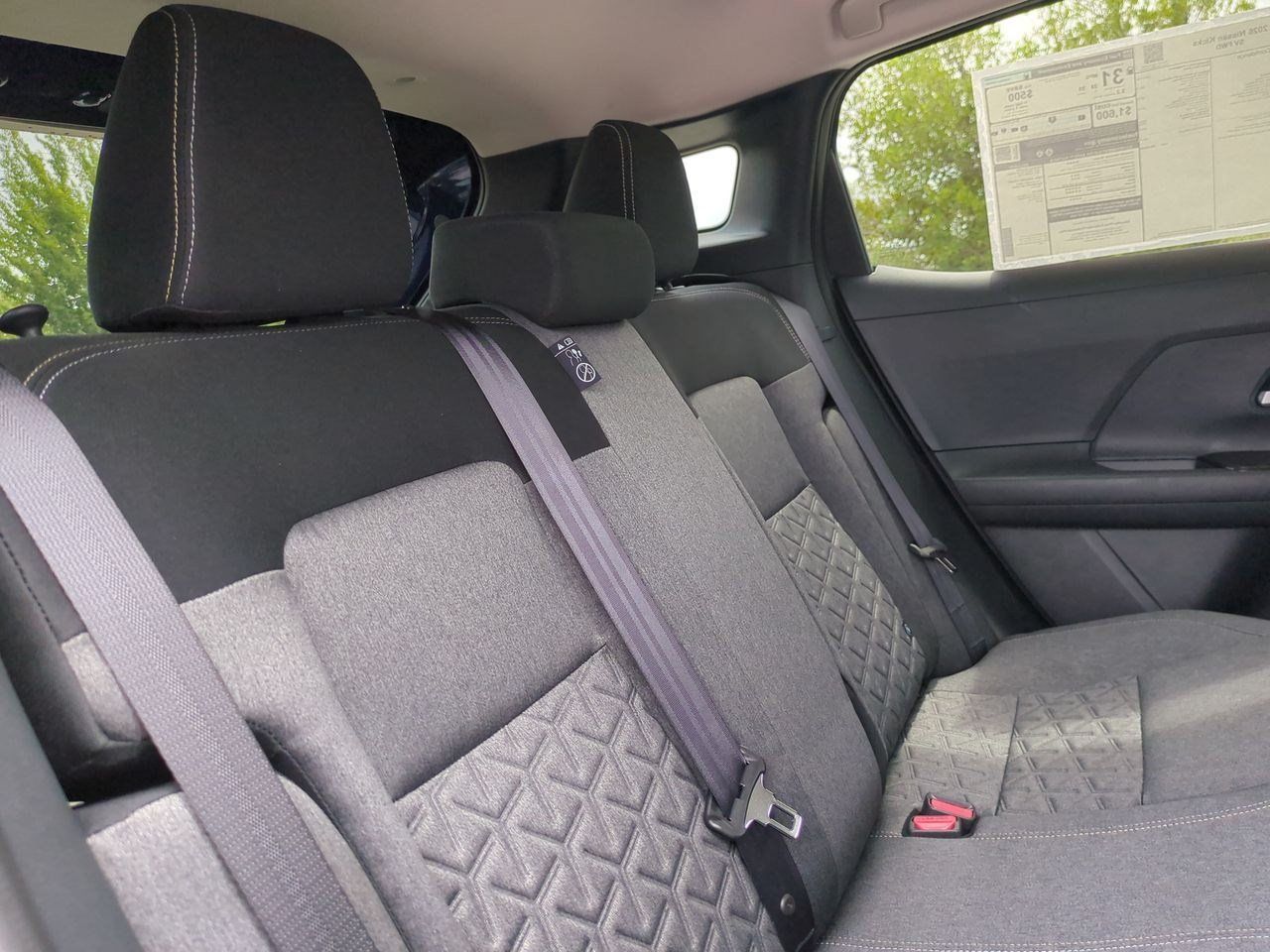 New 2026 Nissan Kicks SV w/ SV Premium Package FWD image 35