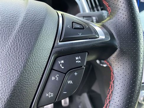 Certified 2022 Ford Edge ST-Line AWD/4WD image 24