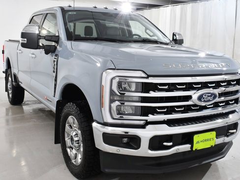 Used 2024 Ford F350 Lariat w/ Lariat Ultimate Package image 4