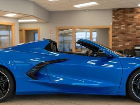 Used 2024 Chevrolet Corvette Stingray Preferred Conv w/ 2LT image 60