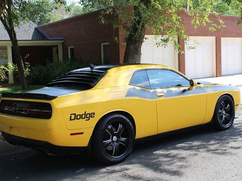 Used 2017 Dodge Challenger T/A image 6
