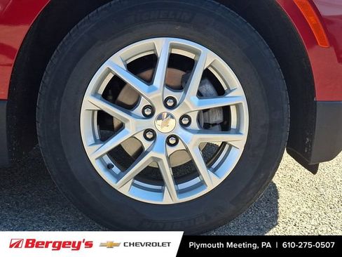 Certified 2023 Chevrolet Equinox LT FWD image 10