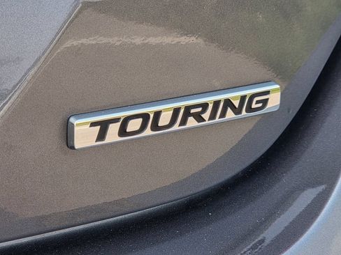 Used 2018 Honda Accord Touring image 8