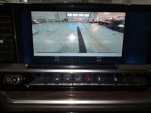 Used 2023 Chevrolet Silverado 1500 RST image 23