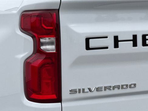Used 2024 Chevrolet Silverado 1500 RST image 26