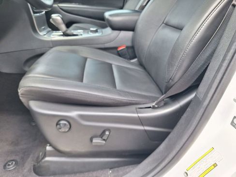 Used 2022 Jeep Grand Cherokee Limited AWD/4WD image 34