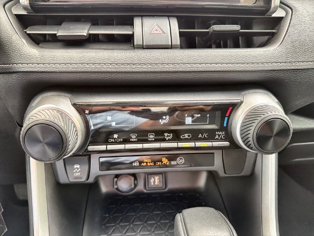 Used 2023 Toyota RAV4 LE FWD image 19