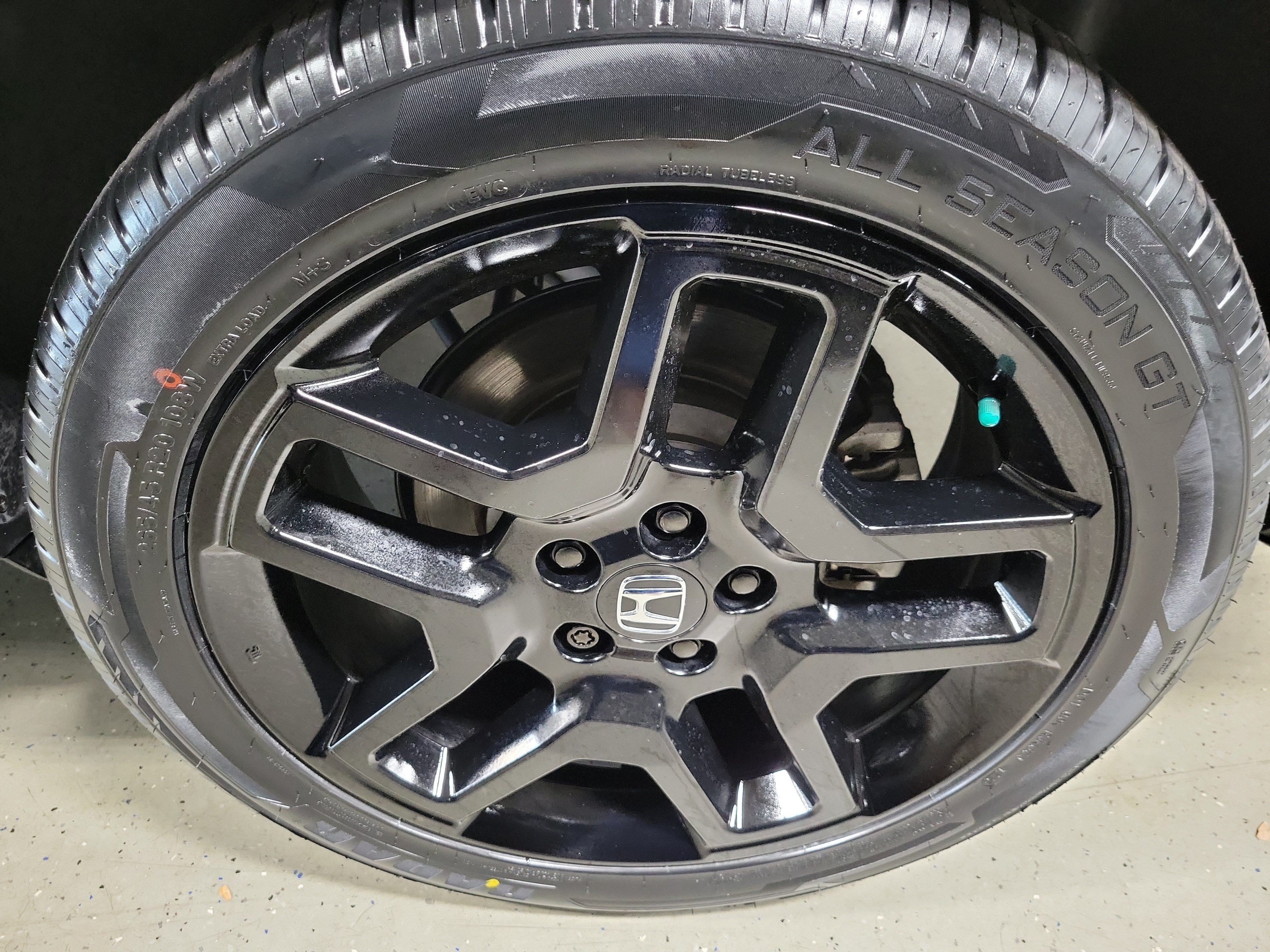 Used 2024 Honda Passport Black Edition image 8