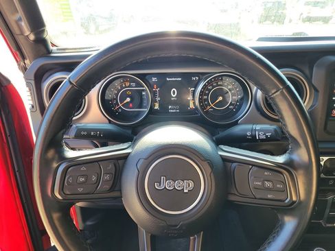 Used 2021 Jeep Wrangler Unlimited Sport image 18