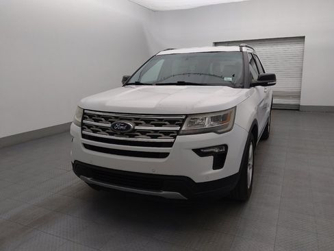Used 2018 Ford Explorer XLT w/ Equipment Group 202A image 15