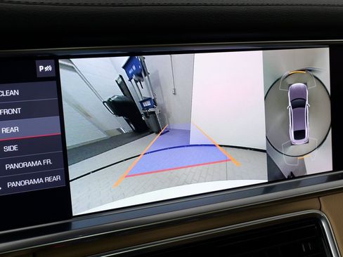 Used 2021 Porsche Panamera 4 image 59