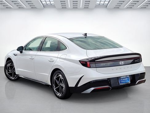 Certified 2026 Hyundai Sonata SEL FWD image 14