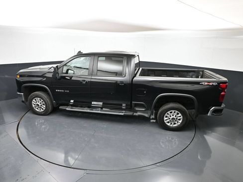 Used 2025 Chevrolet Silverado 2500 LT w/ Safety Package AWD/4WD image 44