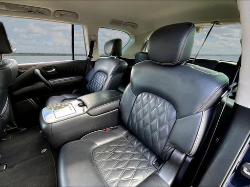 Used 2022 Nissan Armada Platinum w/ Captain's Chairs Package RWD image 21