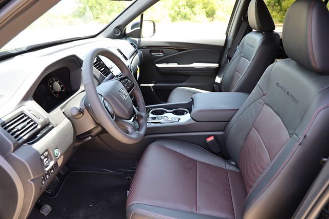 New 2026 Honda Ridgeline Black Edition image 12