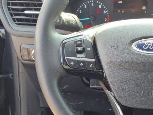 Used 2022 Ford Escape SE w/ Convenience Package image 18