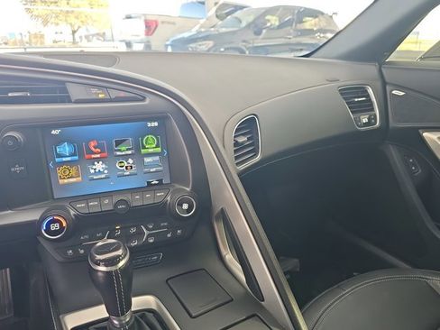 Used 2018 Chevrolet Corvette Stingray Coupe w/ 2LT Preferred Equipment Group image 15