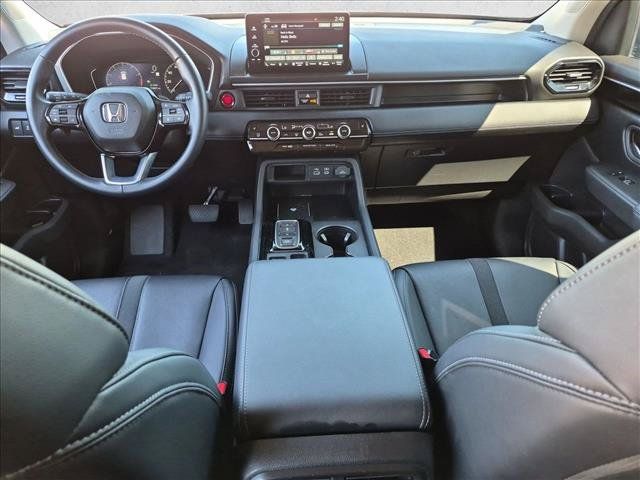 Used 2024 Honda Pilot EX-L image 16